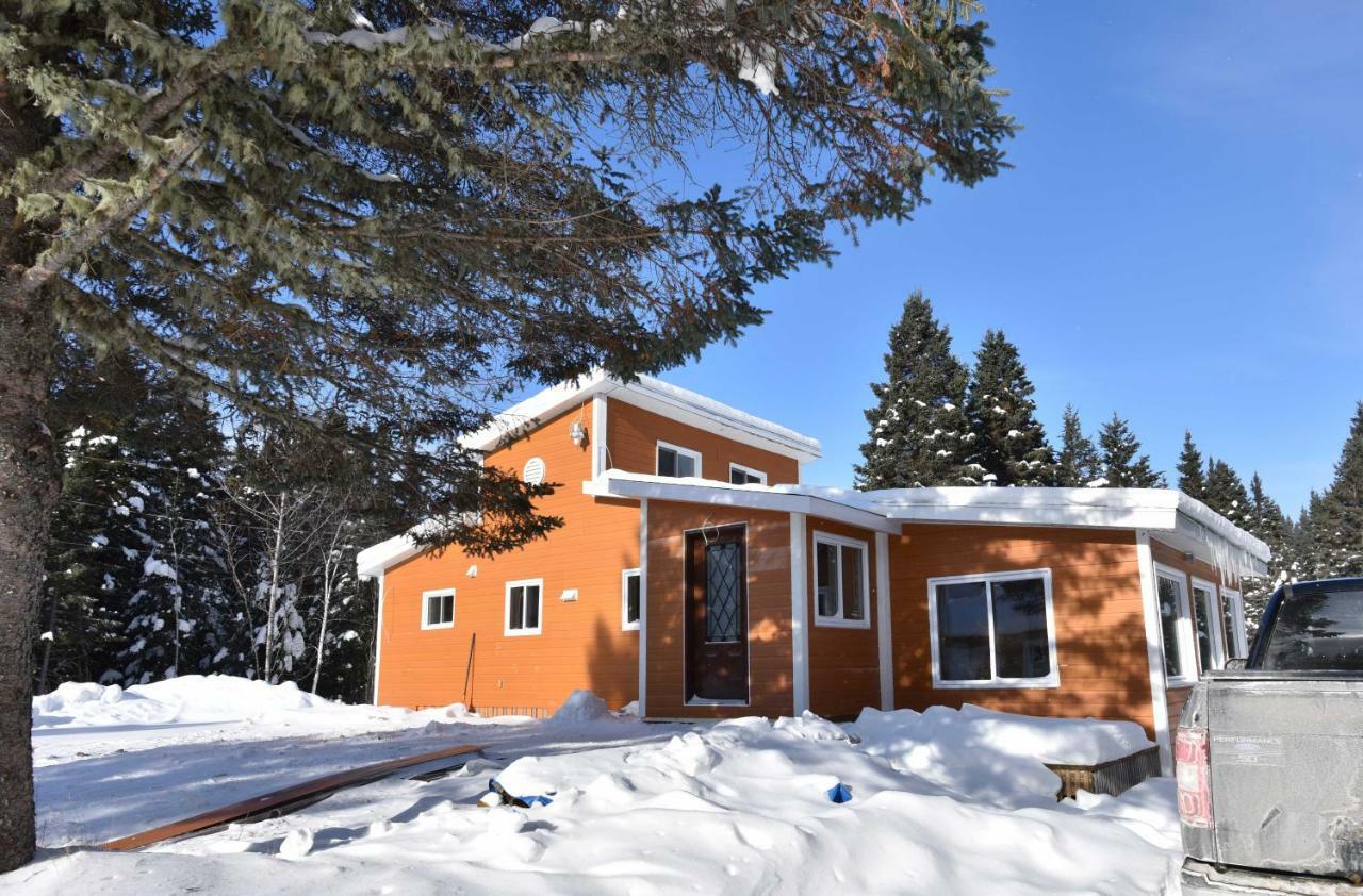 Chalet Le Louna - Les Chalets Spa Canada La Malbaie Exterior photo